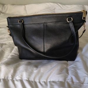 Coach Bags - Coach Tyler Tote Coach Bags - Coach Tyler Tote